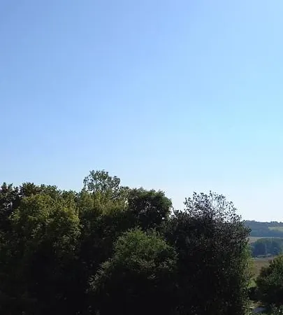 Demeure De La Garenne 4*