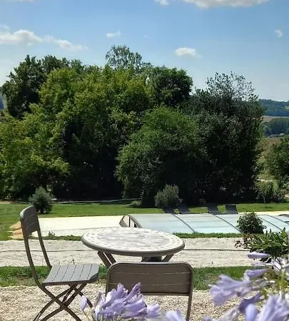 Couette-café Demeure De La Garenne