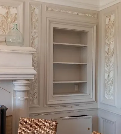 Demeure De La Garenne 4*