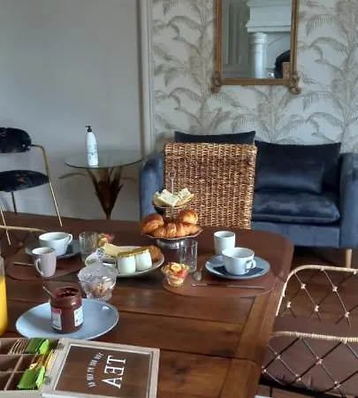Demeure De La Garenne Bed and breakfast 4*
