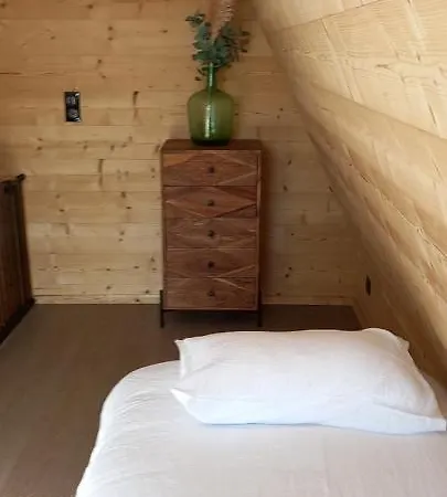 Demeure De La Garenne Bed and breakfast