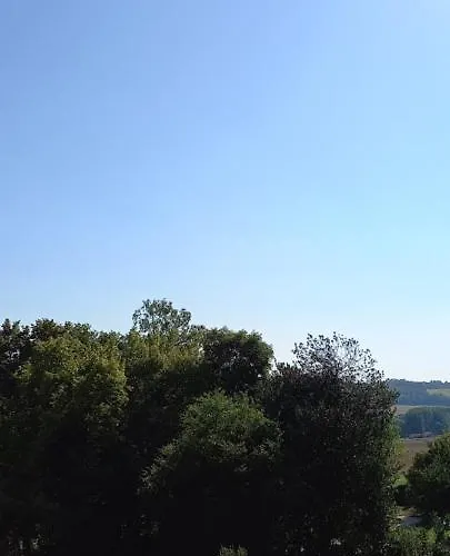 Demeure De La Garenne 4*