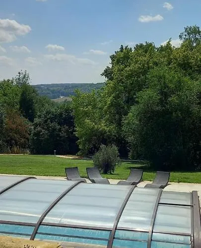 Demeure De La Garenne Couette-café