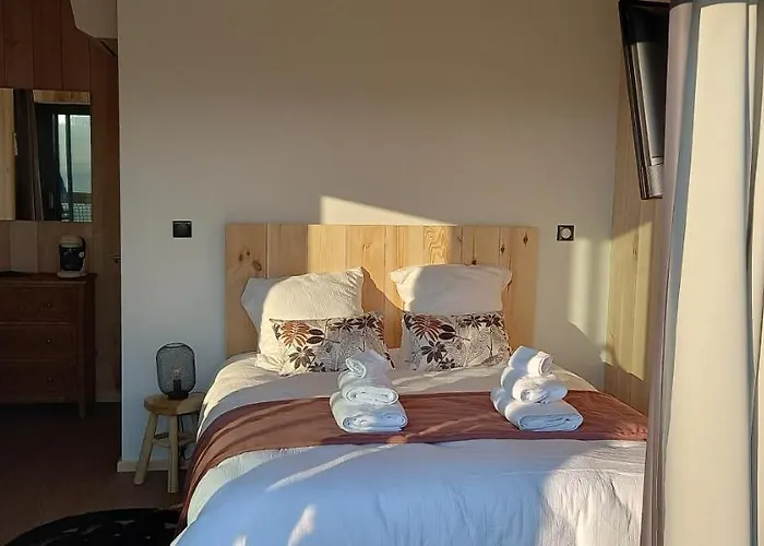 Demeure De La Garenne Couette-café