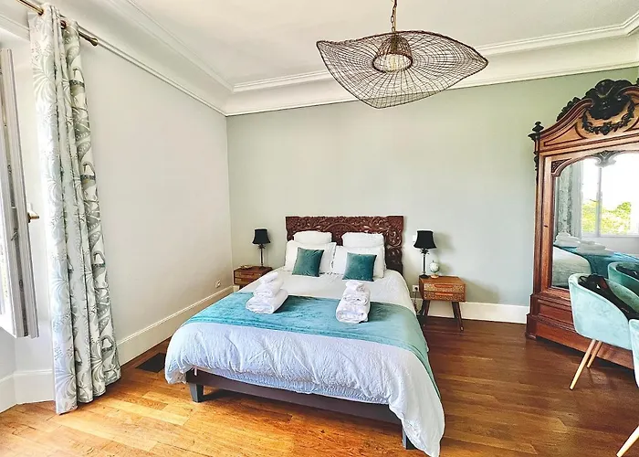 Couette-café Demeure De La Garenne Montmirail (Marne)